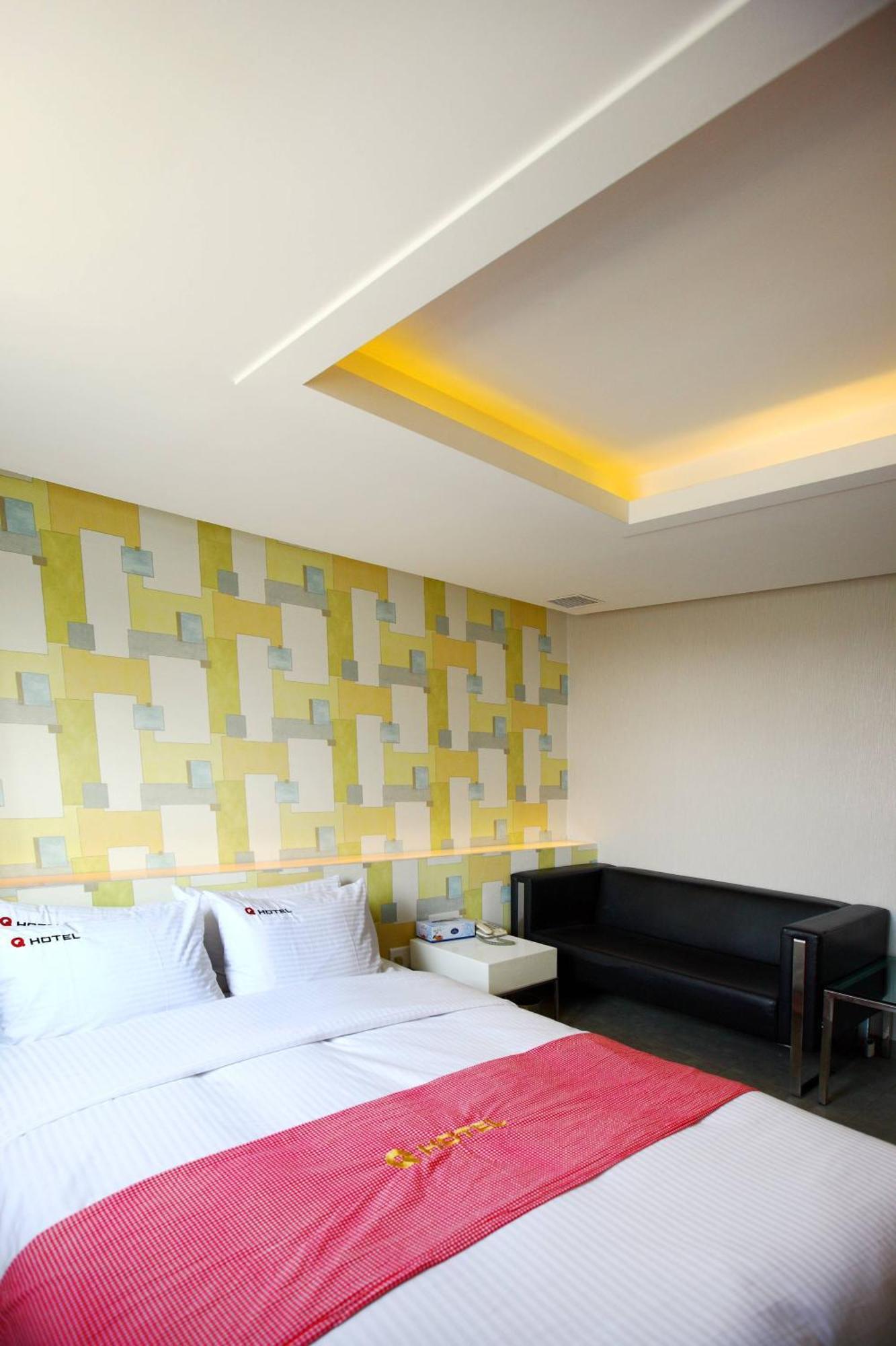 פאג'ו Q Hotel מראה חיצוני תמונה