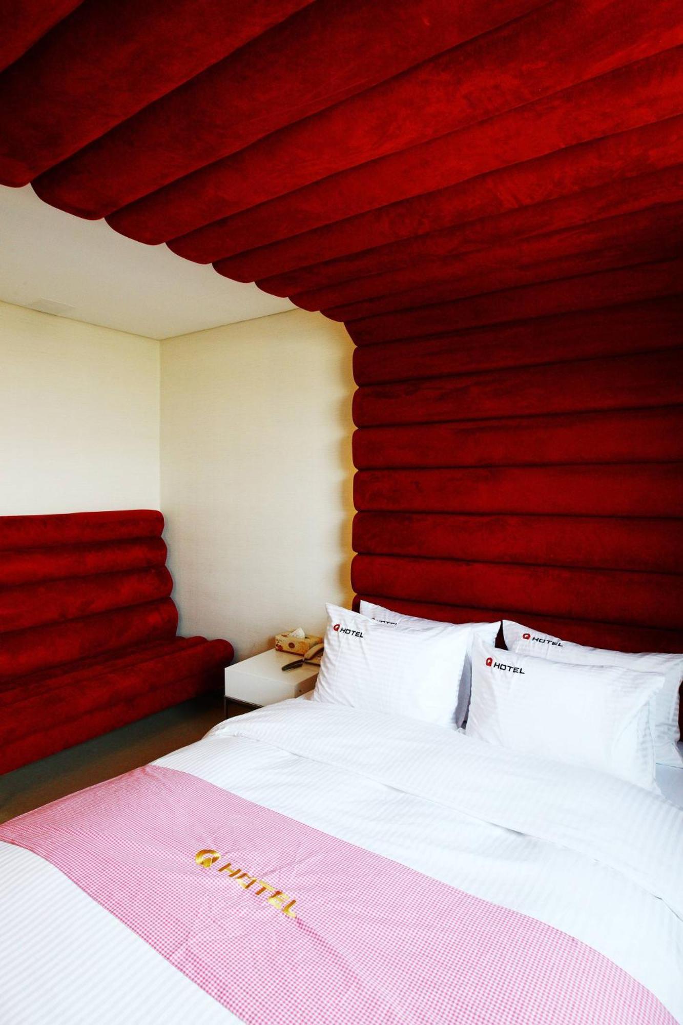 פאג'ו Q Hotel מראה חיצוני תמונה