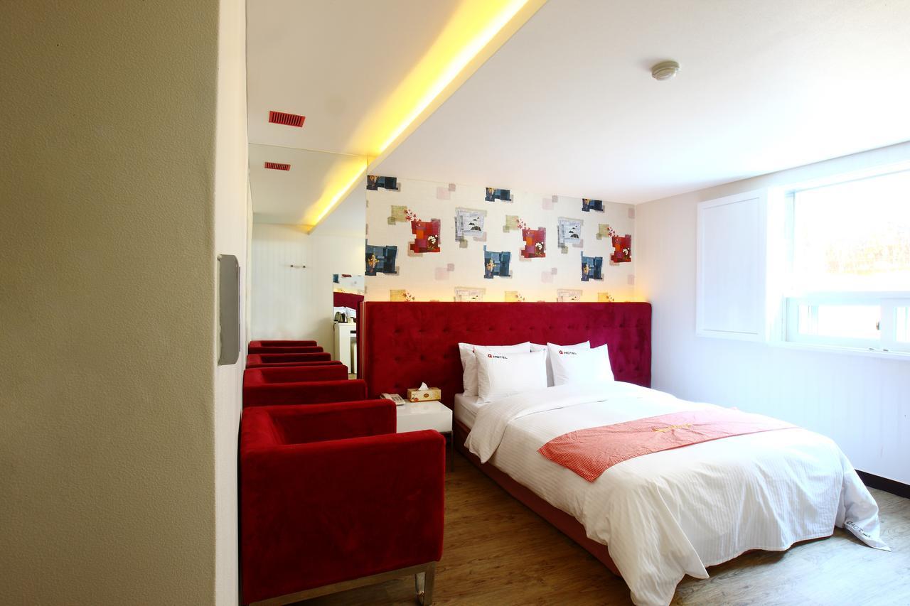 פאג'ו Q Hotel מראה חיצוני תמונה