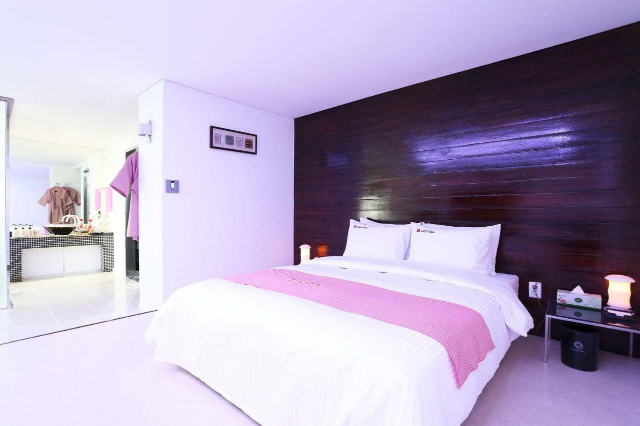 פאג'ו Q Hotel מראה חיצוני תמונה